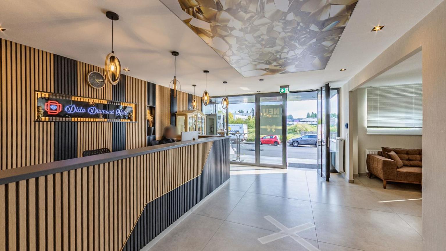 Dido Diamond Hotel Дитценбах Екстериор снимка
