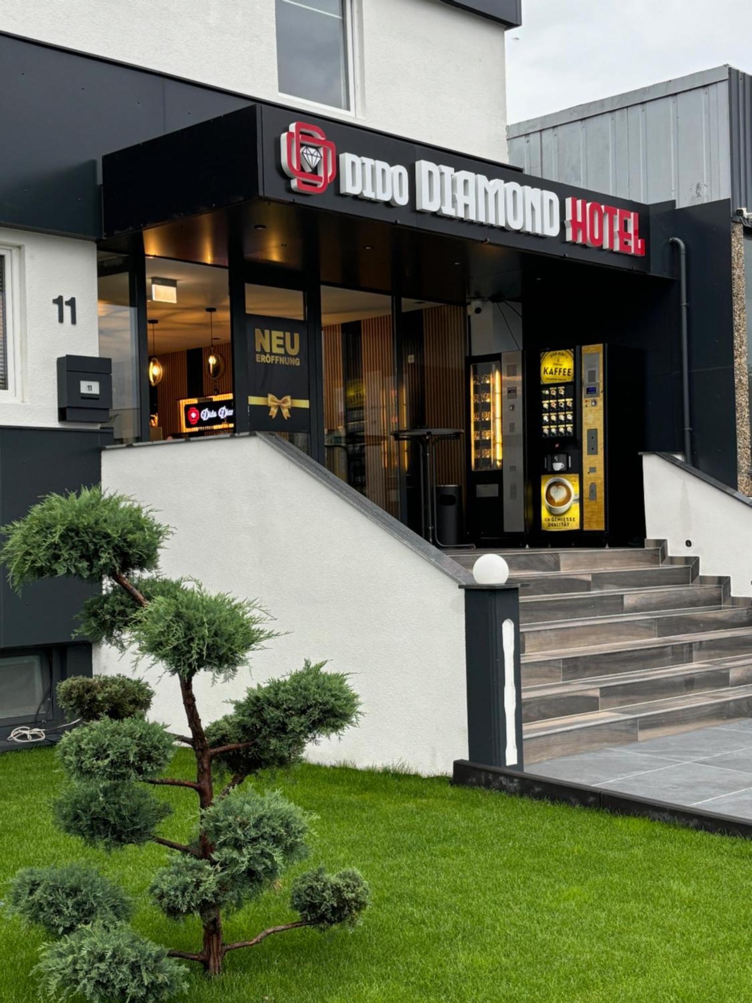 Dido Diamond Hotel Дитценбах Екстериор снимка